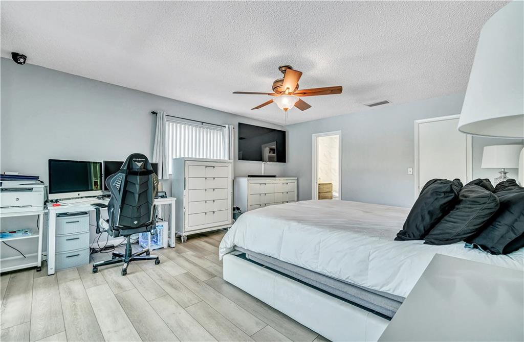 Pine Landing 113-42 B - Residential