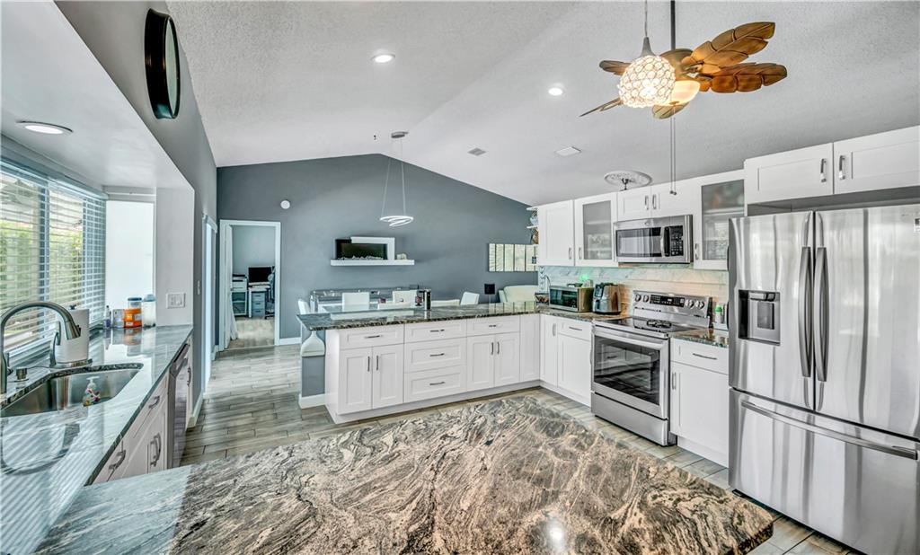 Pine Landing 113-42 B - Residential