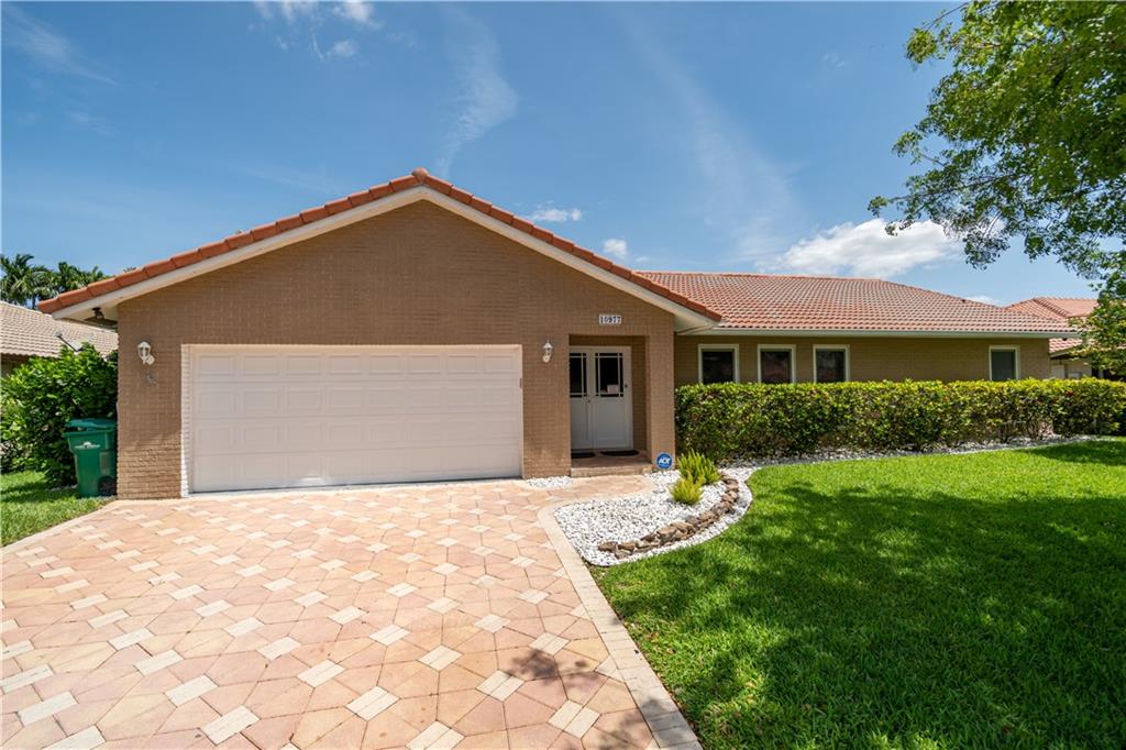 Pine Landing 113-42 B - Residential