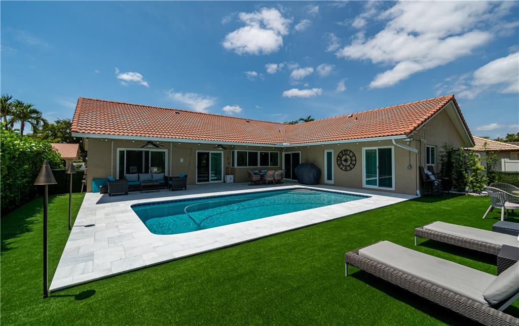 Pine Landing 113-42 B - Residential