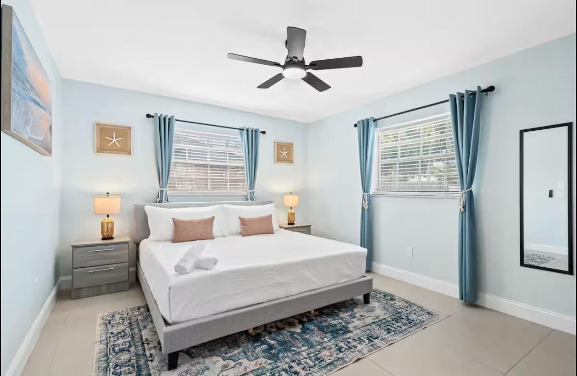 Hollywood Center Amd - Residential Lease