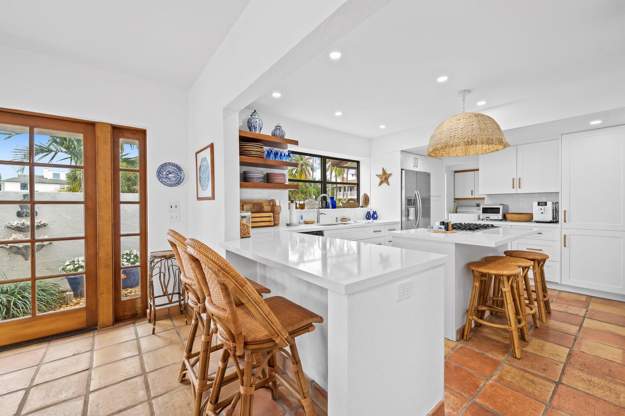 HARBOR BEACH - Residential Lease