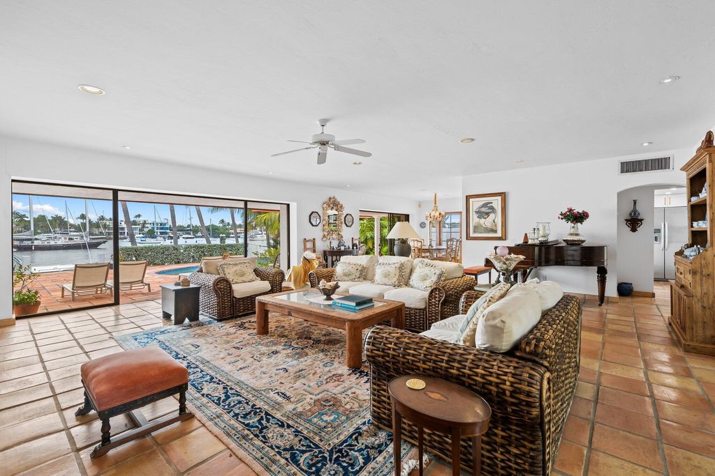 Photo of 1511 E Lake Drive, Fort Lauderdale, FL 33316 (MLS # B26008855)