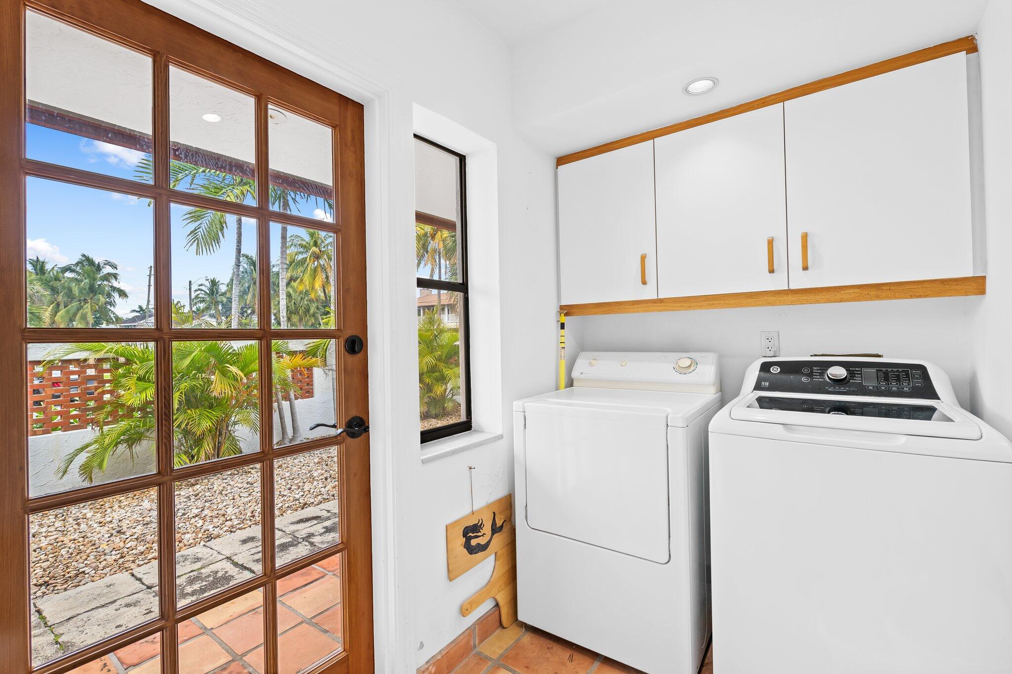 HARBOR BEACH - Residential Lease