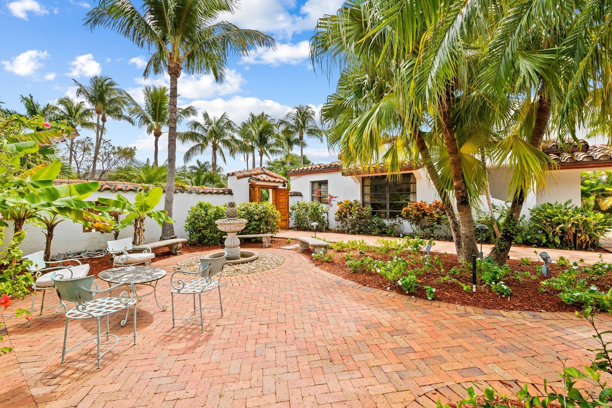 HARBOR BEACH - Residential Lease