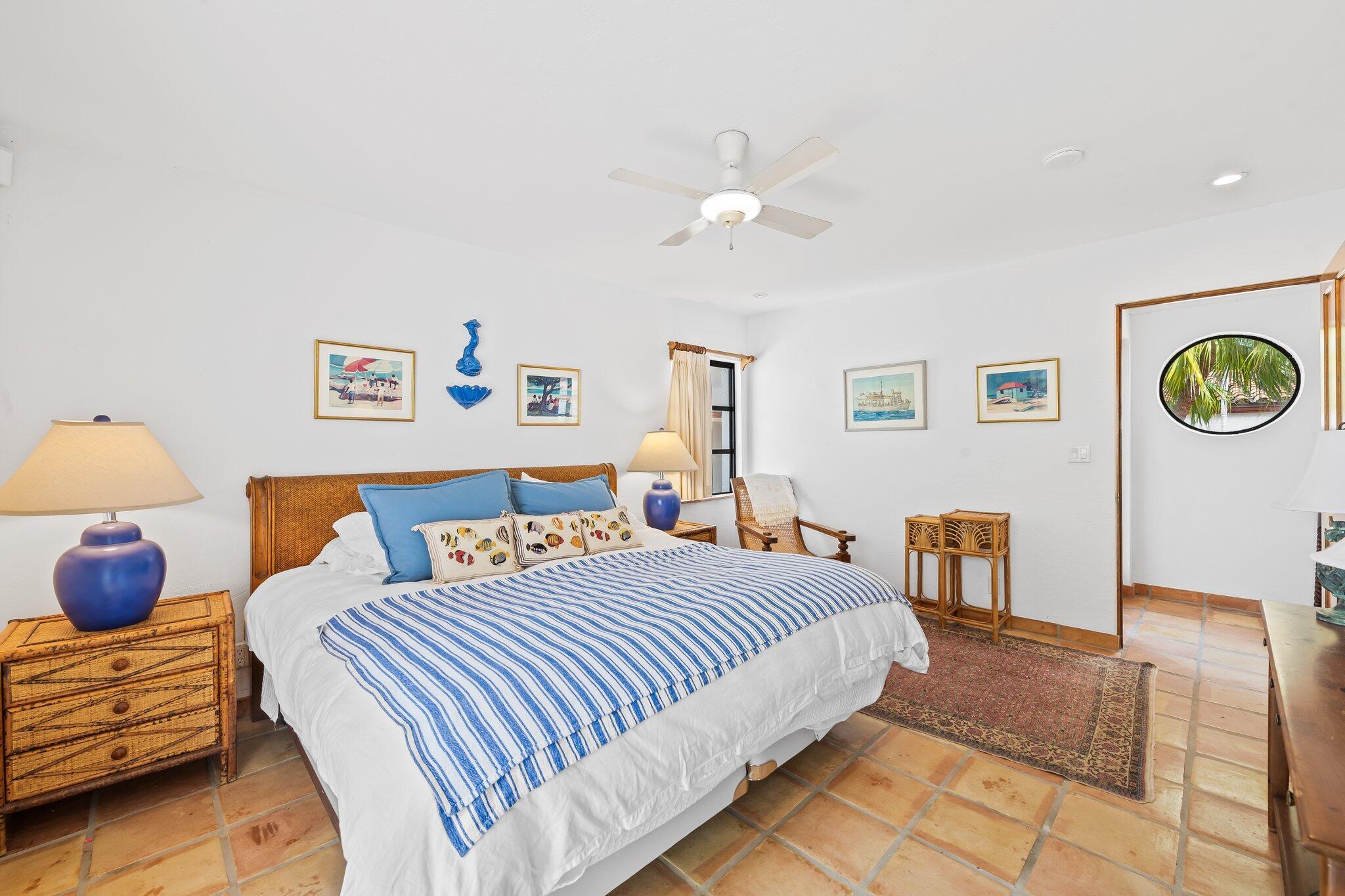 HARBOR BEACH - Residential Lease