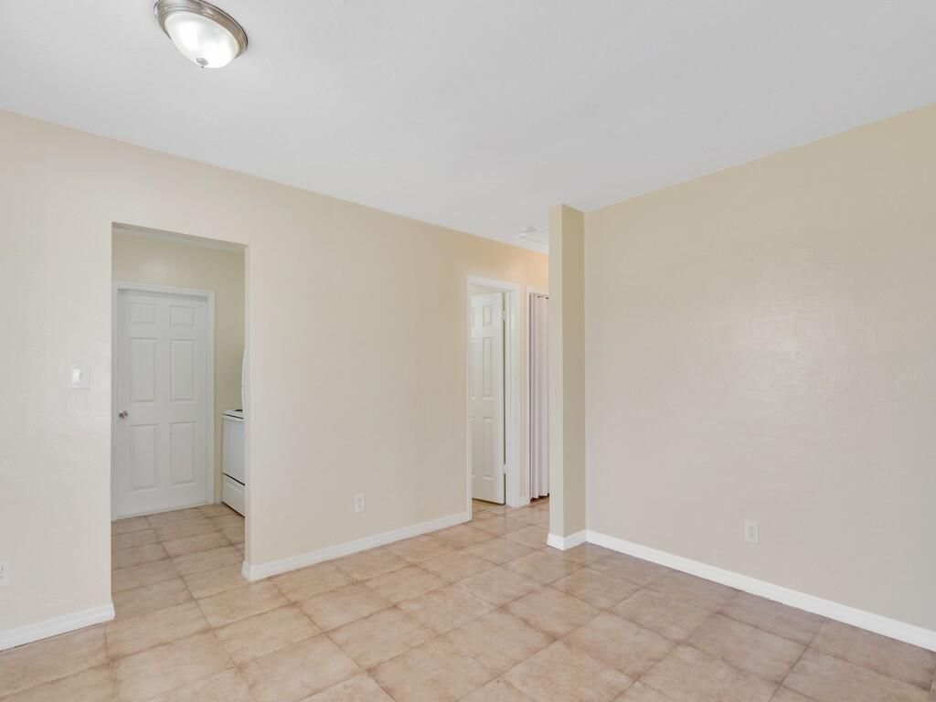 Photo of 181 SE Bonita Court, Port St Lucie, FL 34983 (MLS # R11068733)