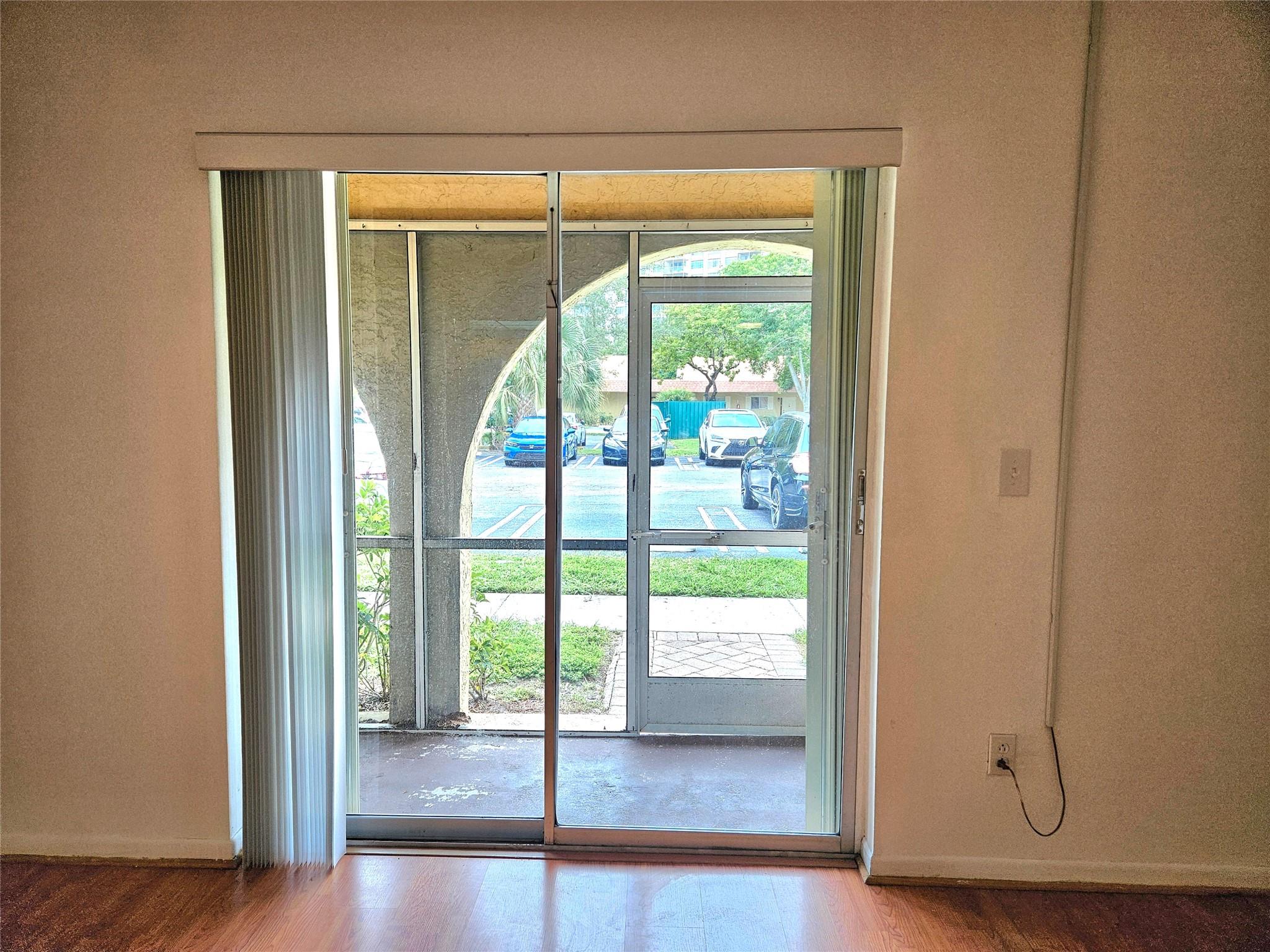 LA PLACIDA - Residential