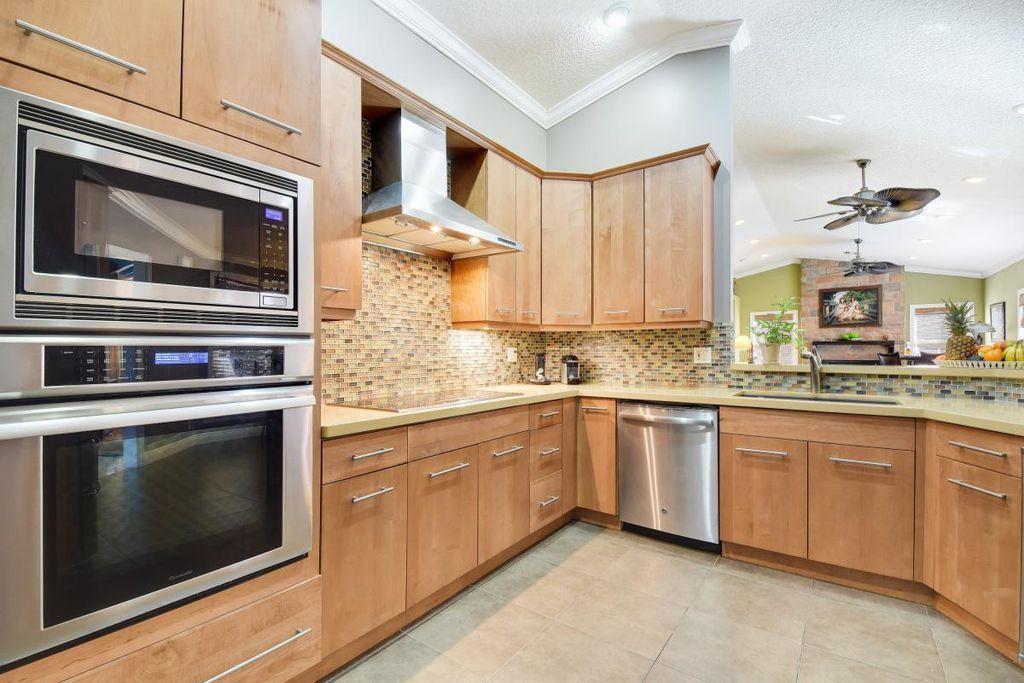 SABLEWOOD - Residential Lease