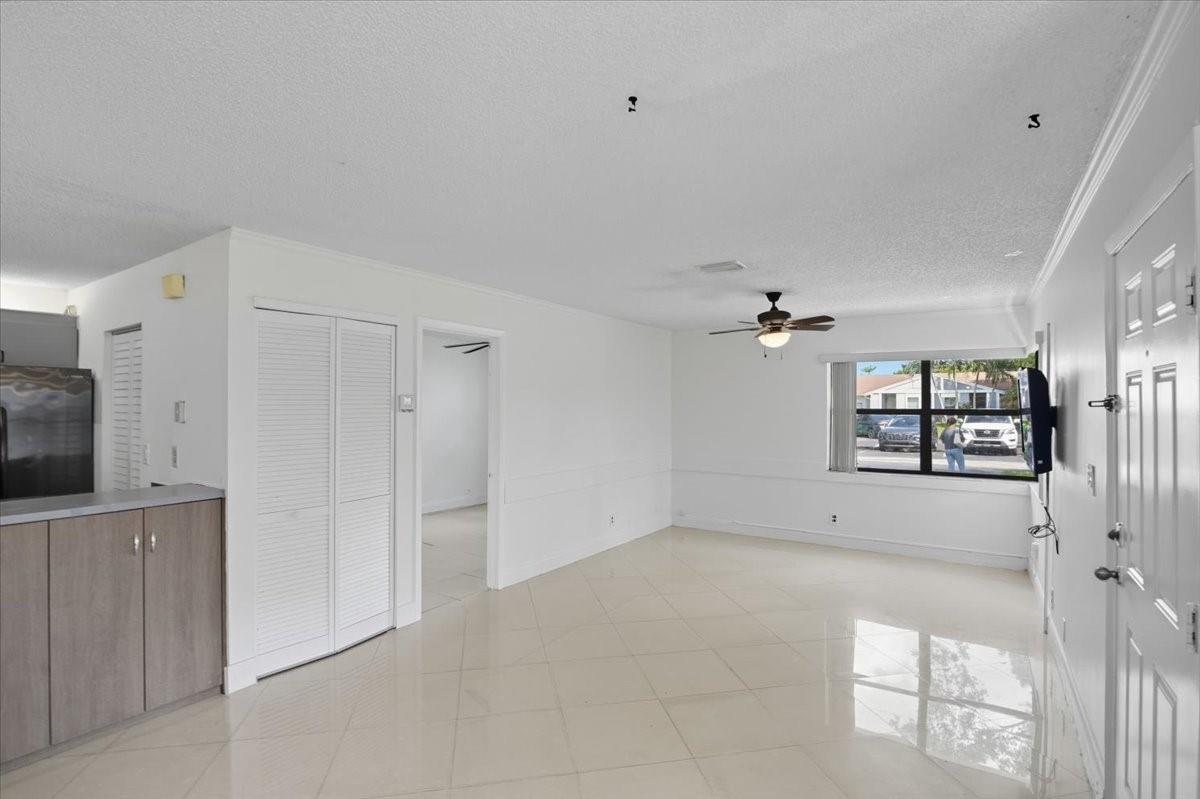 REDBRIDGE - Residential Lease