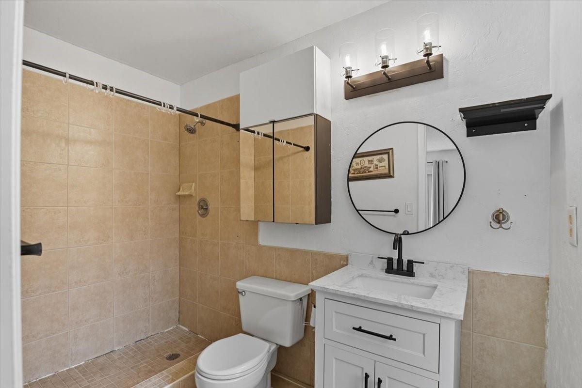 REDBRIDGE - Residential Lease