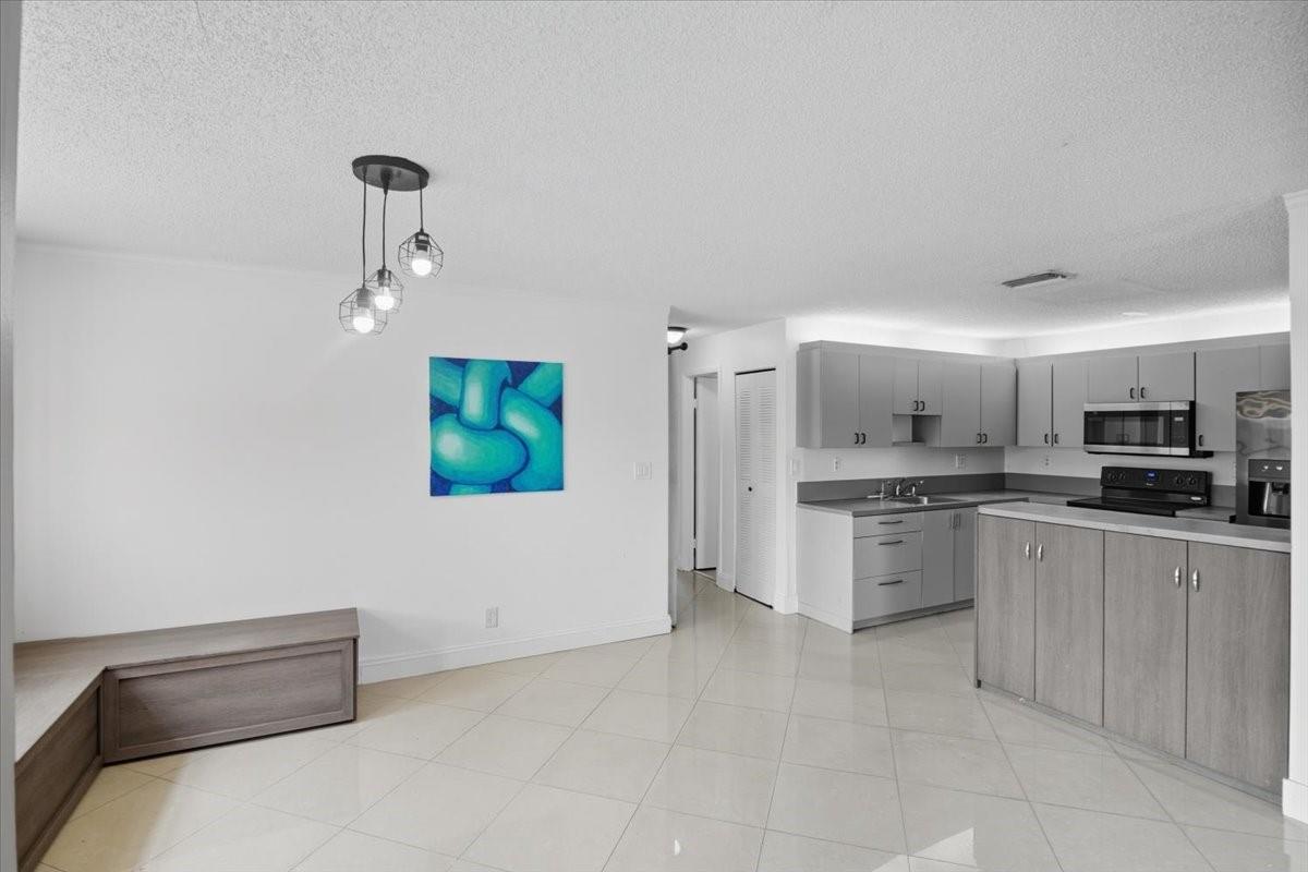 REDBRIDGE - Residential Lease