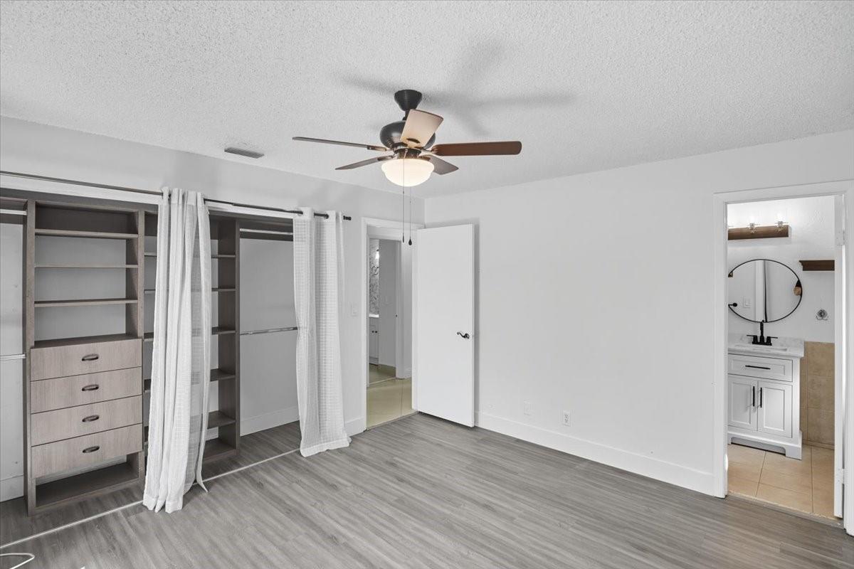 REDBRIDGE - Residential Lease