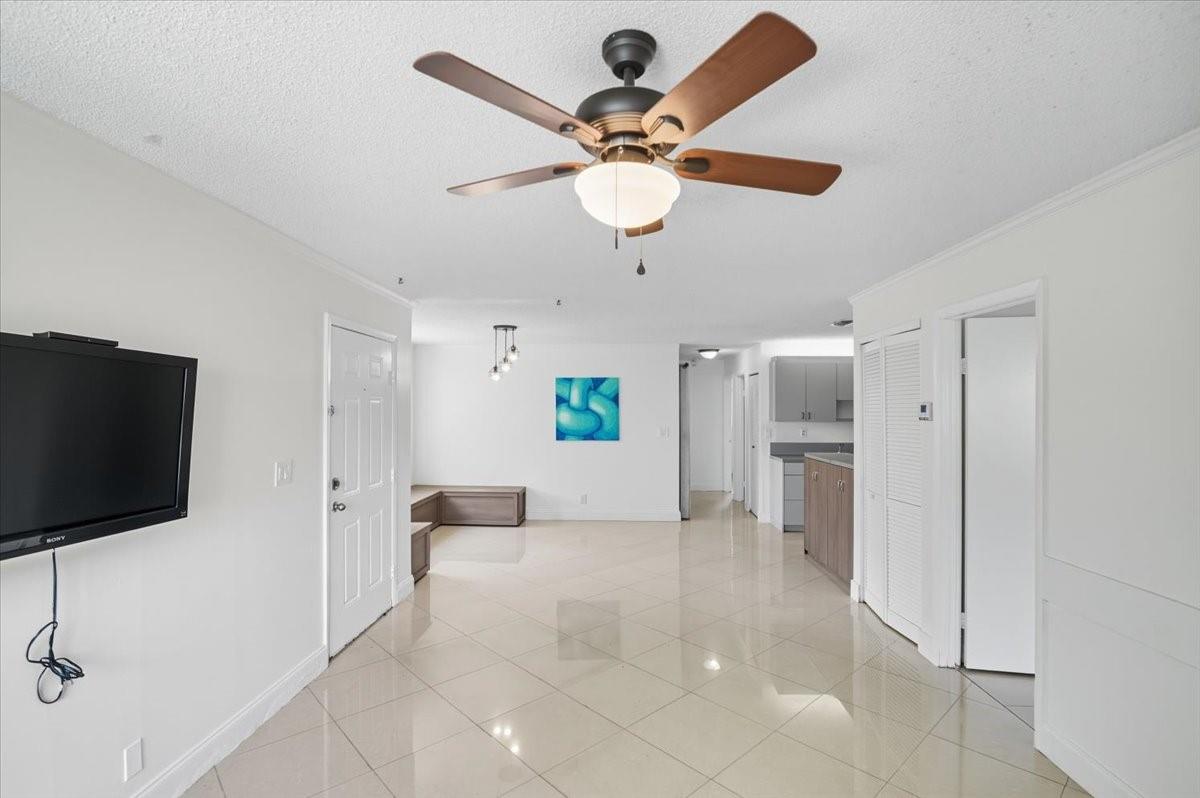 REDBRIDGE - Residential Lease