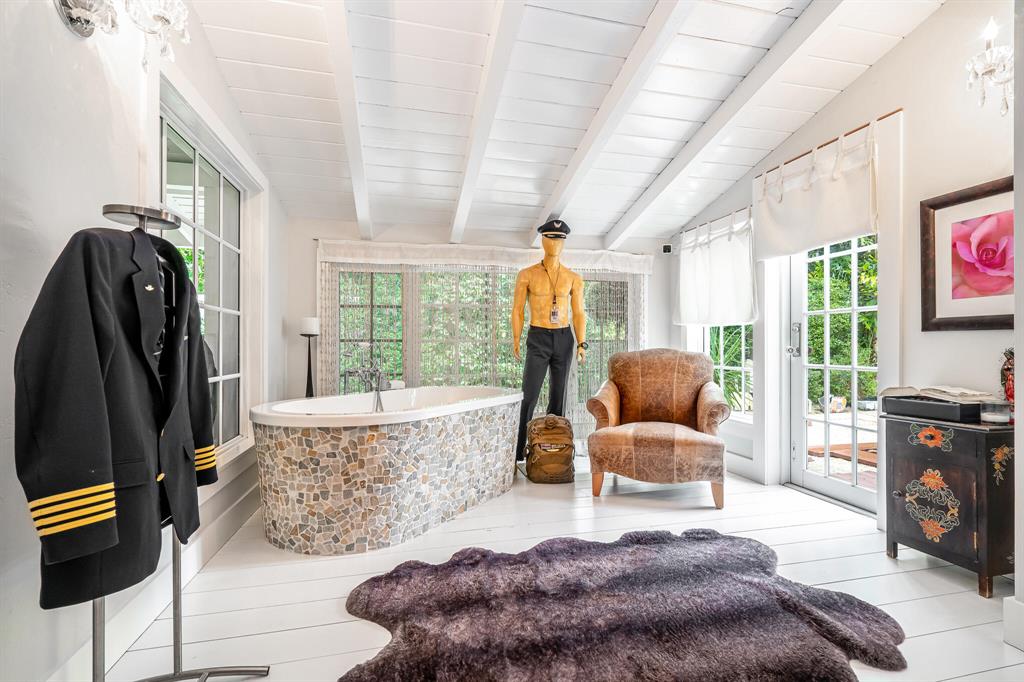 IDA LAKE TERRACE REPL - Residential