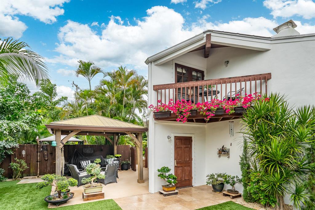 IDA LAKE TERRACE REPL - Residential