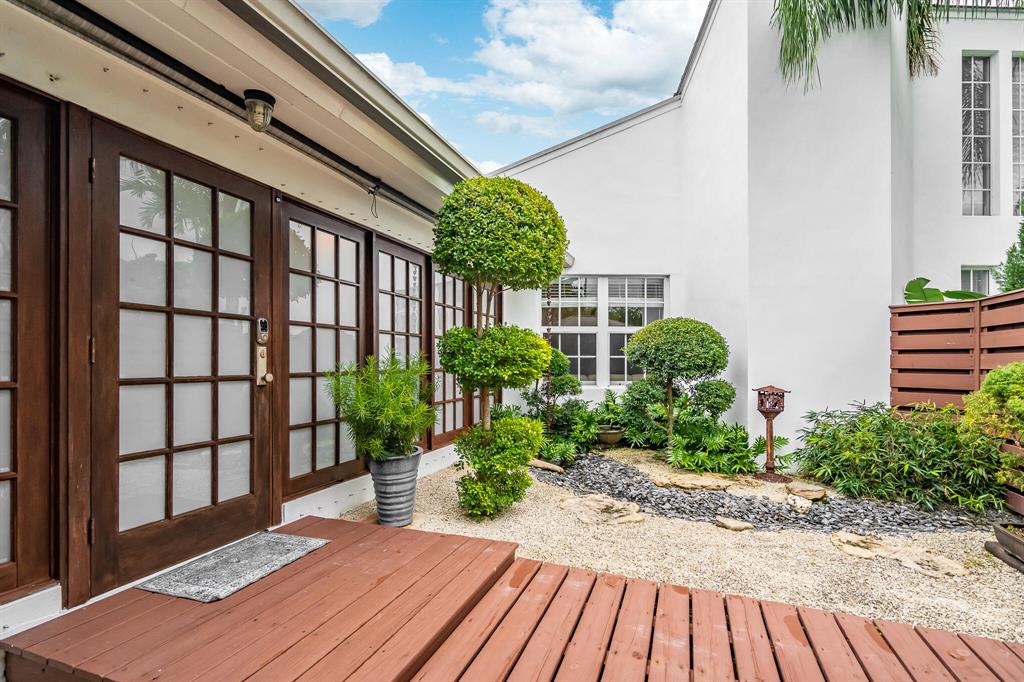 IDA LAKE TERRACE REPL - Residential