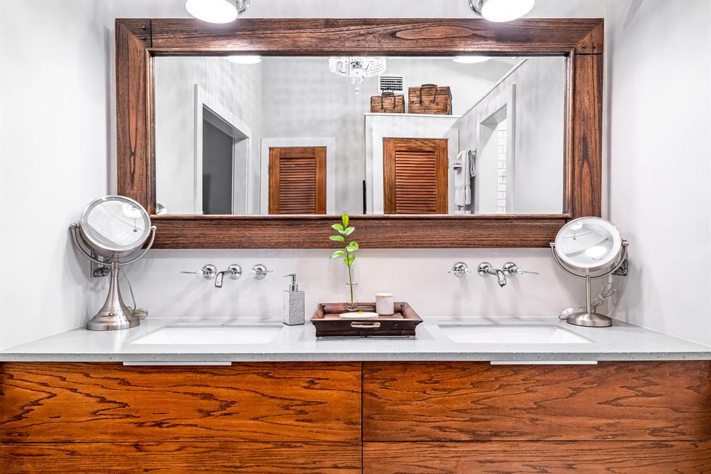 IDA LAKE TERRACE REPL - Residential