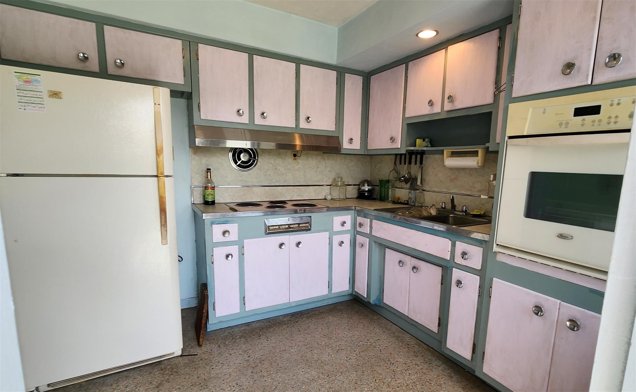 ALMAR ESTATES RESUB - Residential