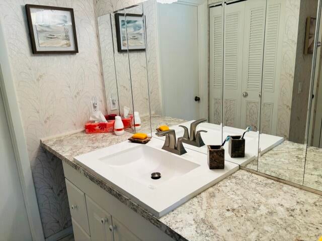 101 LAKE PINE Circle B-2
