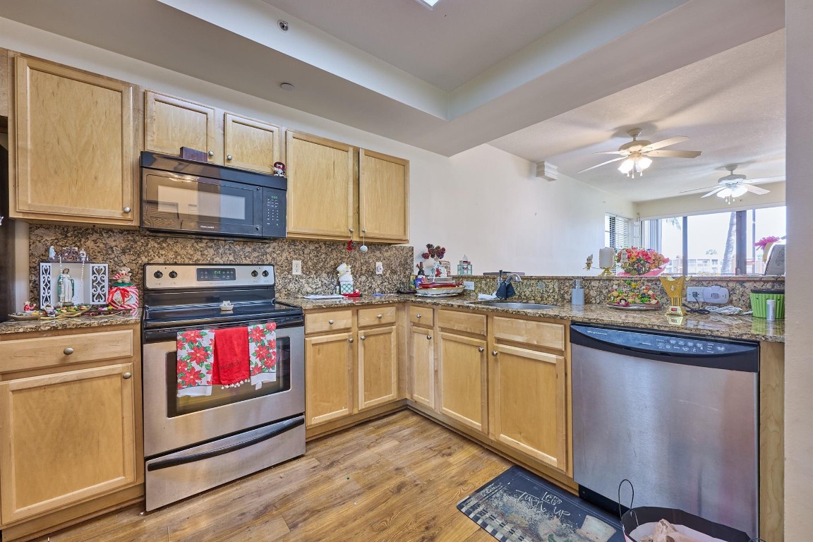 Coral Gate - Residential