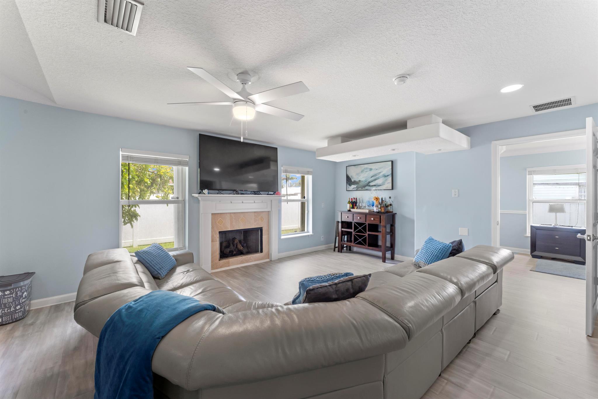 PORT ST LUCIE SECTION 17 - Residential