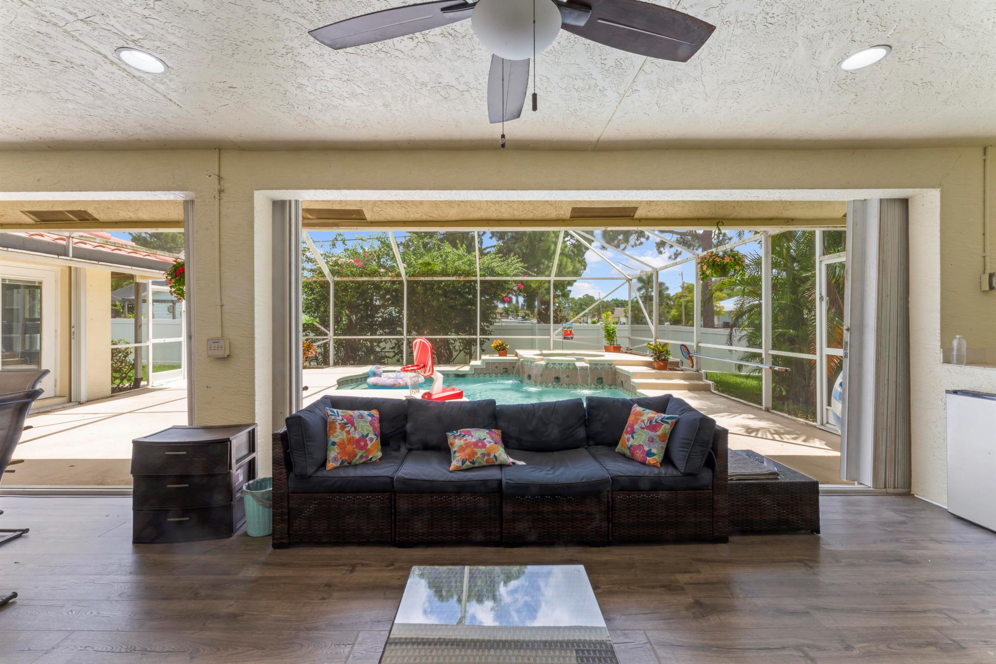 PORT ST LUCIE SECTION 17 - Residential