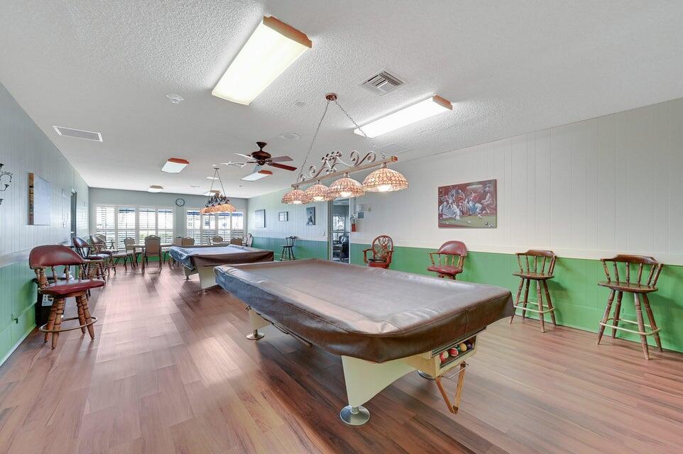 LEISURE LAKE CIRCLE CONDO - Residential Lease