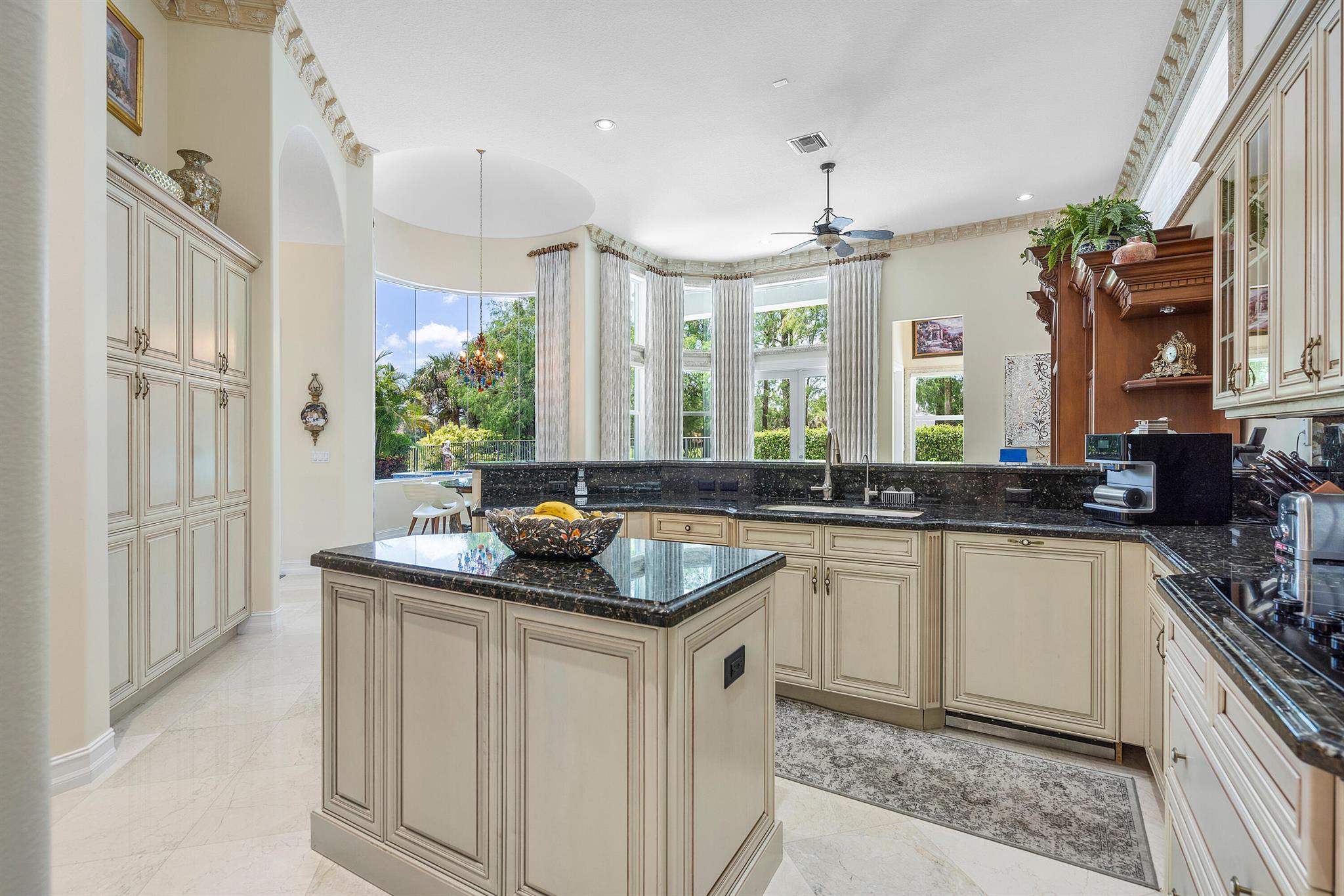 Mizner Country Club - Residential