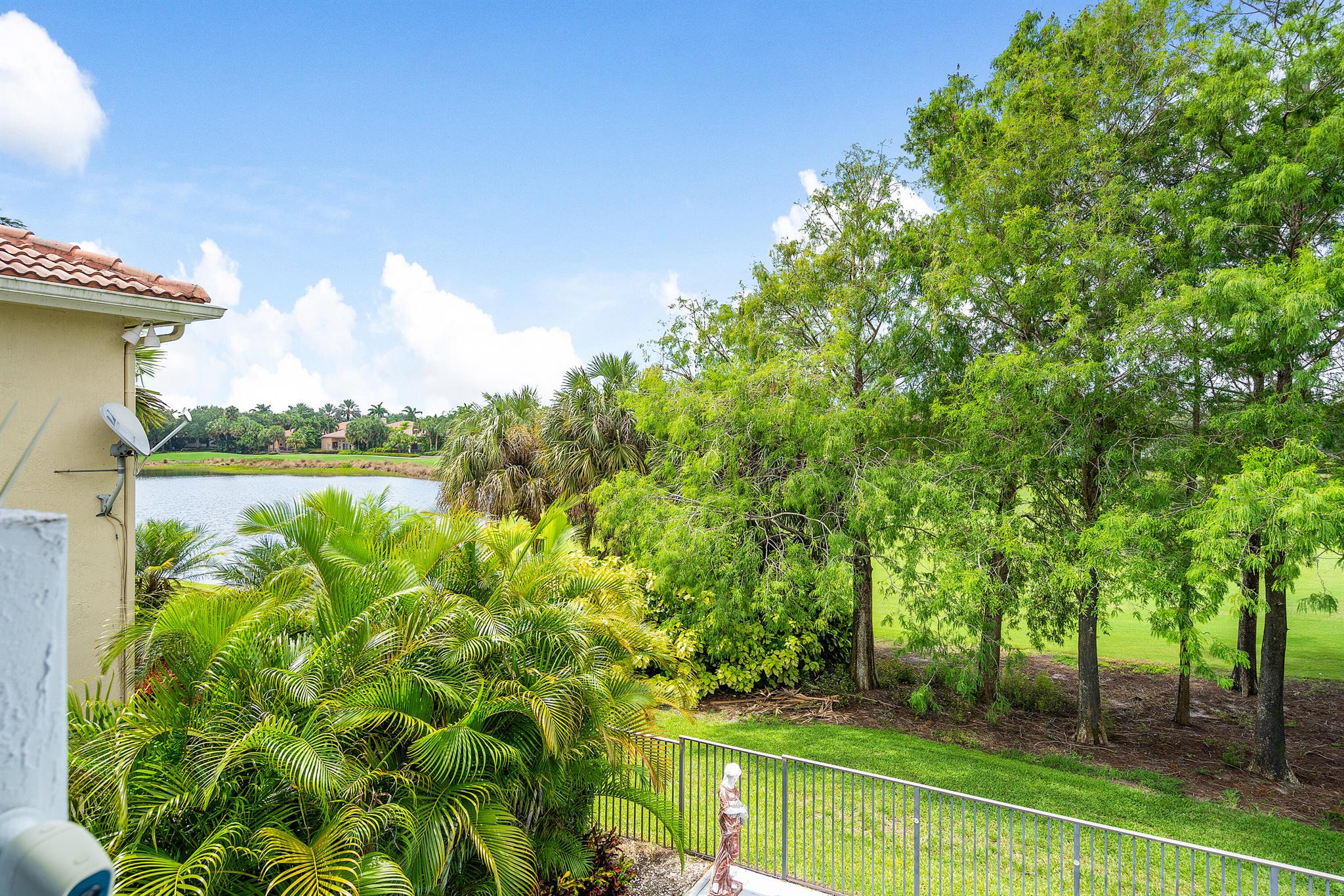 Mizner Country Club - Residential