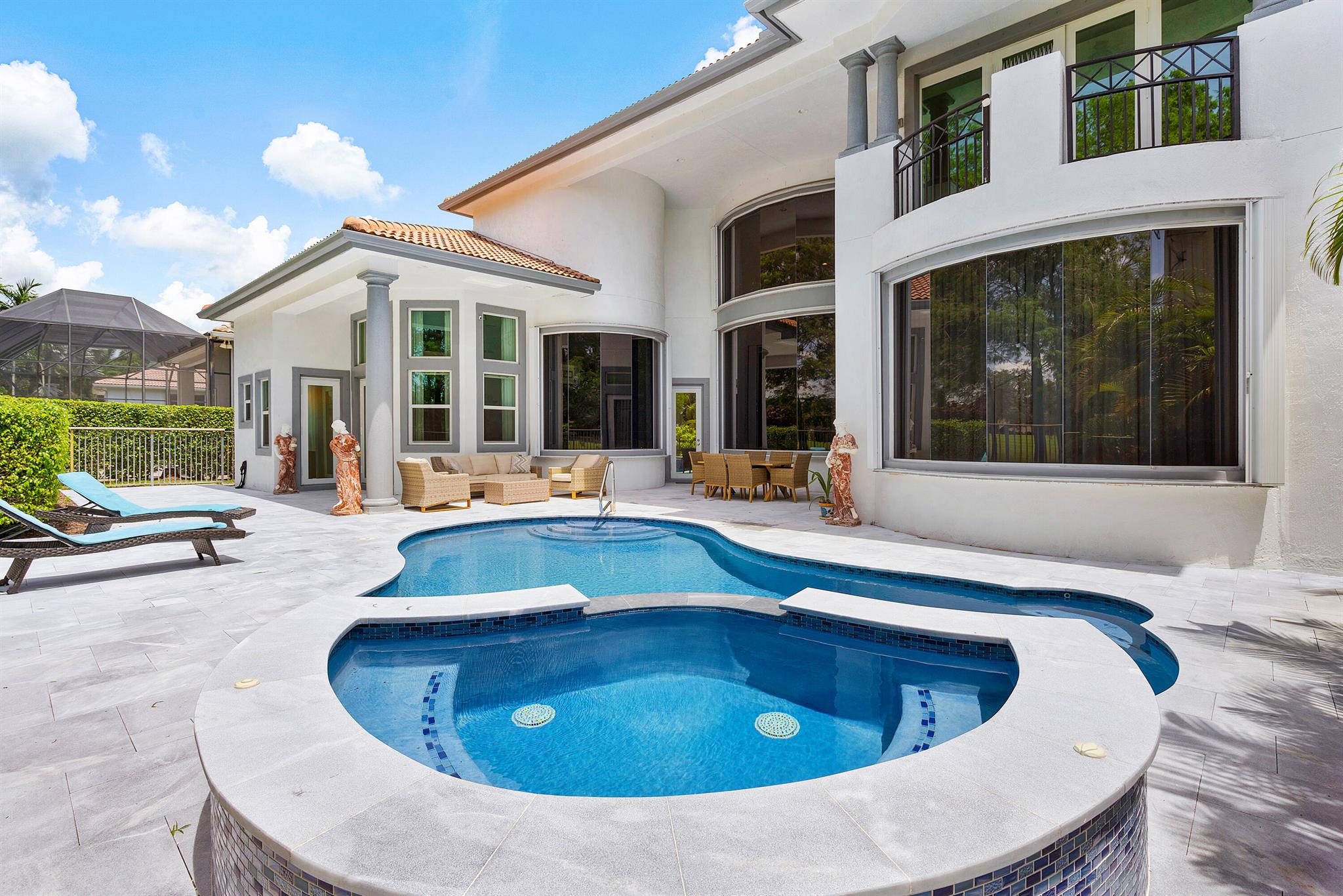 Mizner Country Club - Residential