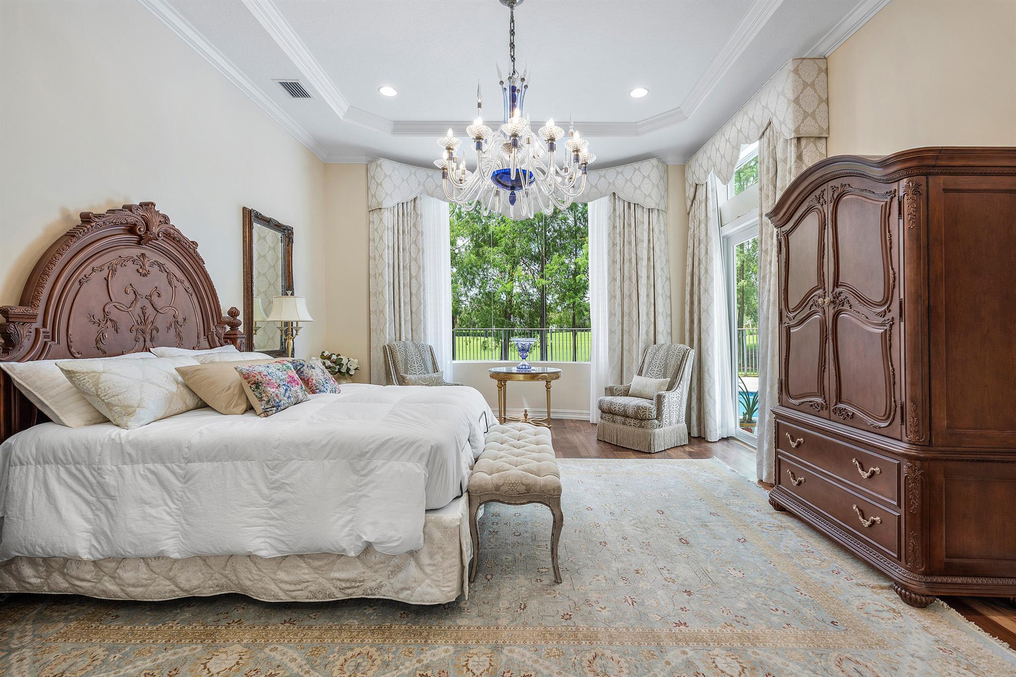 Mizner Country Club - Residential