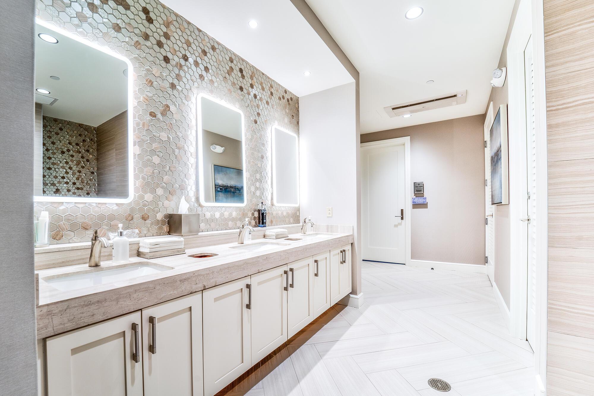 Mizner Country Club - Residential