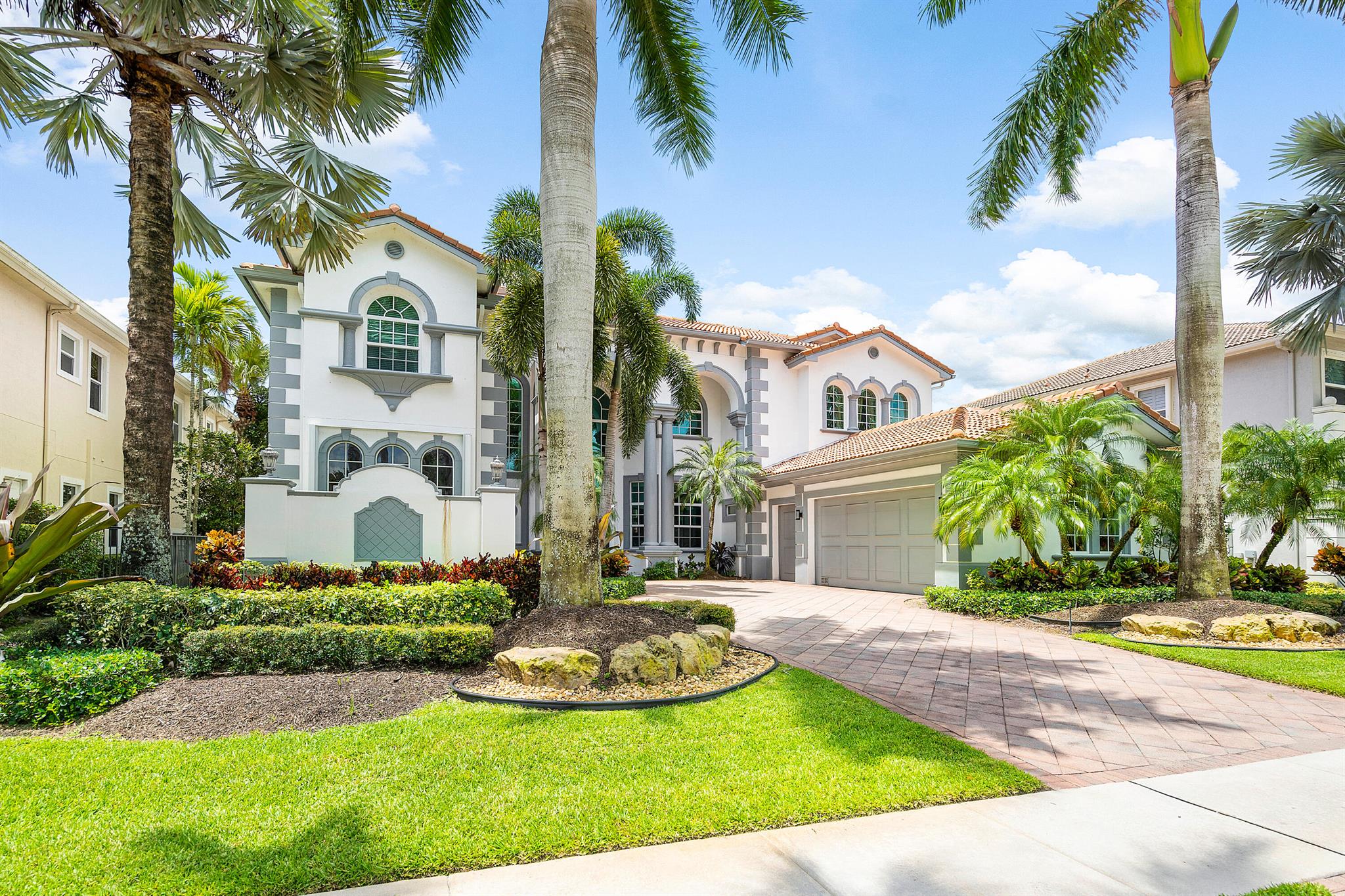 Mizner Country Club - Residential