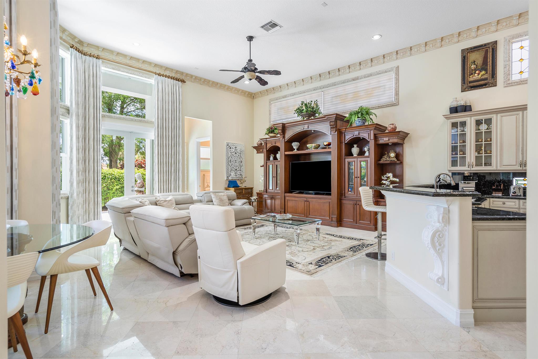 Mizner Country Club - Residential