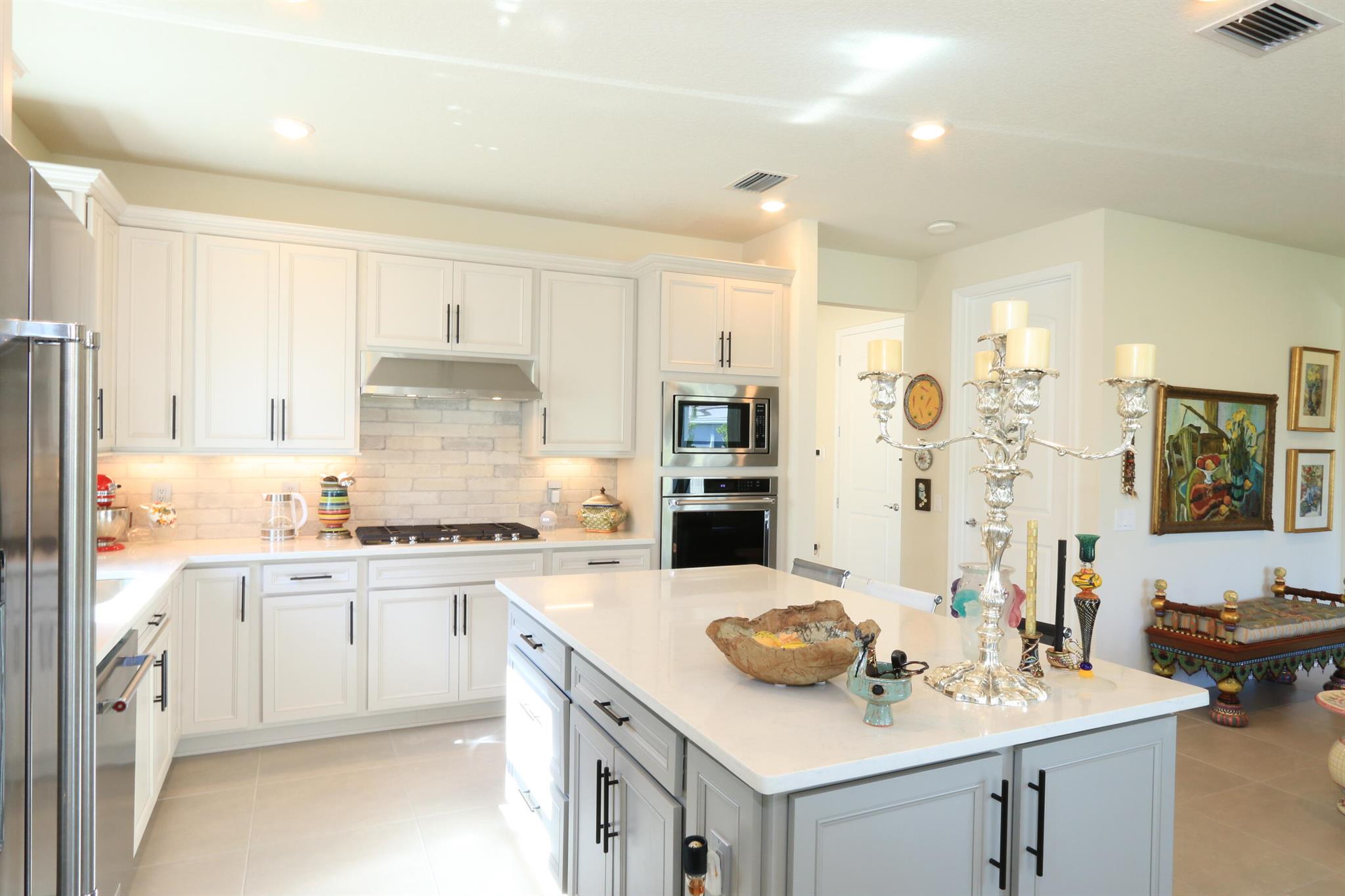 DEL WEBB AT TRADITION PLA - Residential