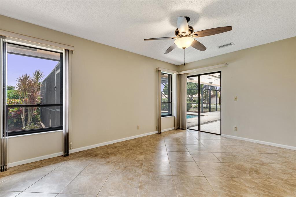 LAKES OF SHERBROOKE PH 8 - Residential