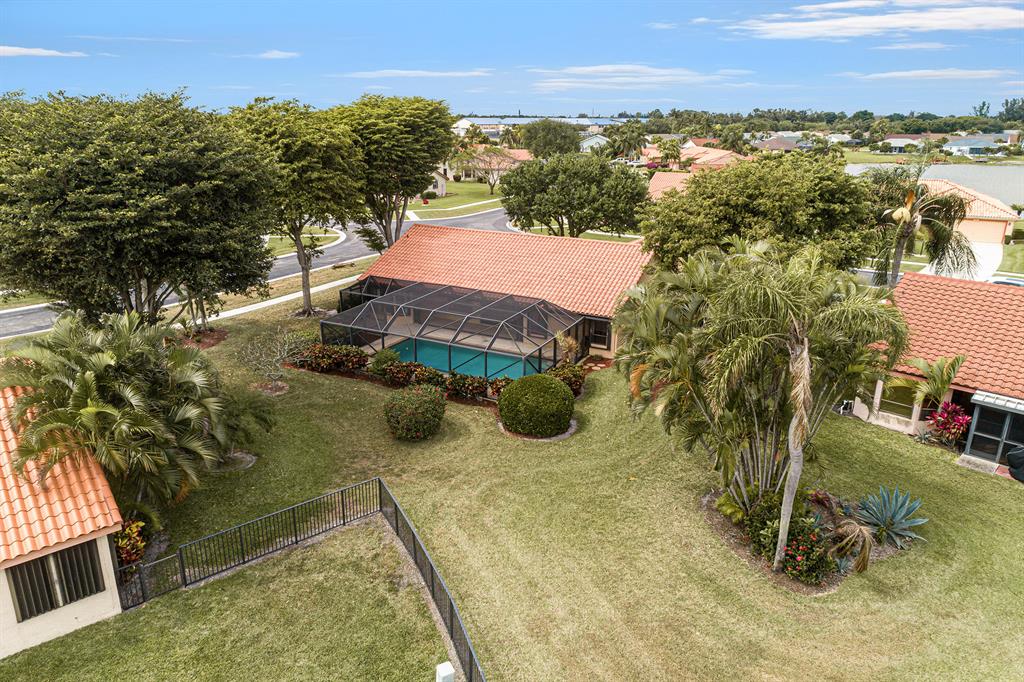 LAKES OF SHERBROOKE PH 8 - Residential