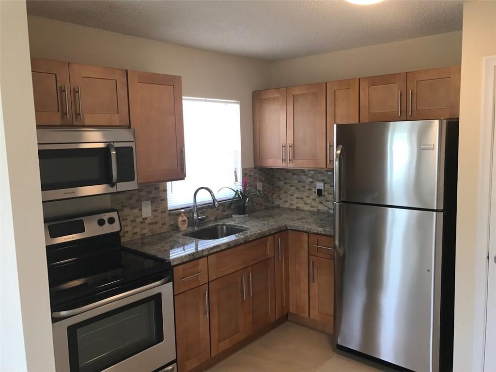 Village Park at Oakland - Residential