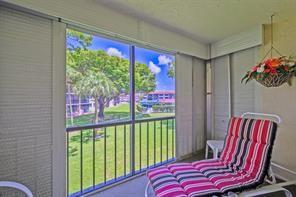 HOLLYBROOK GOLF AND TENNI - Residential