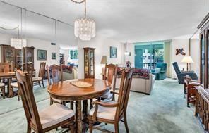 HOLLYBROOK GOLF AND TENNI - Residential