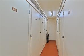 HOLLYBROOK GOLF AND TENNI - Residential