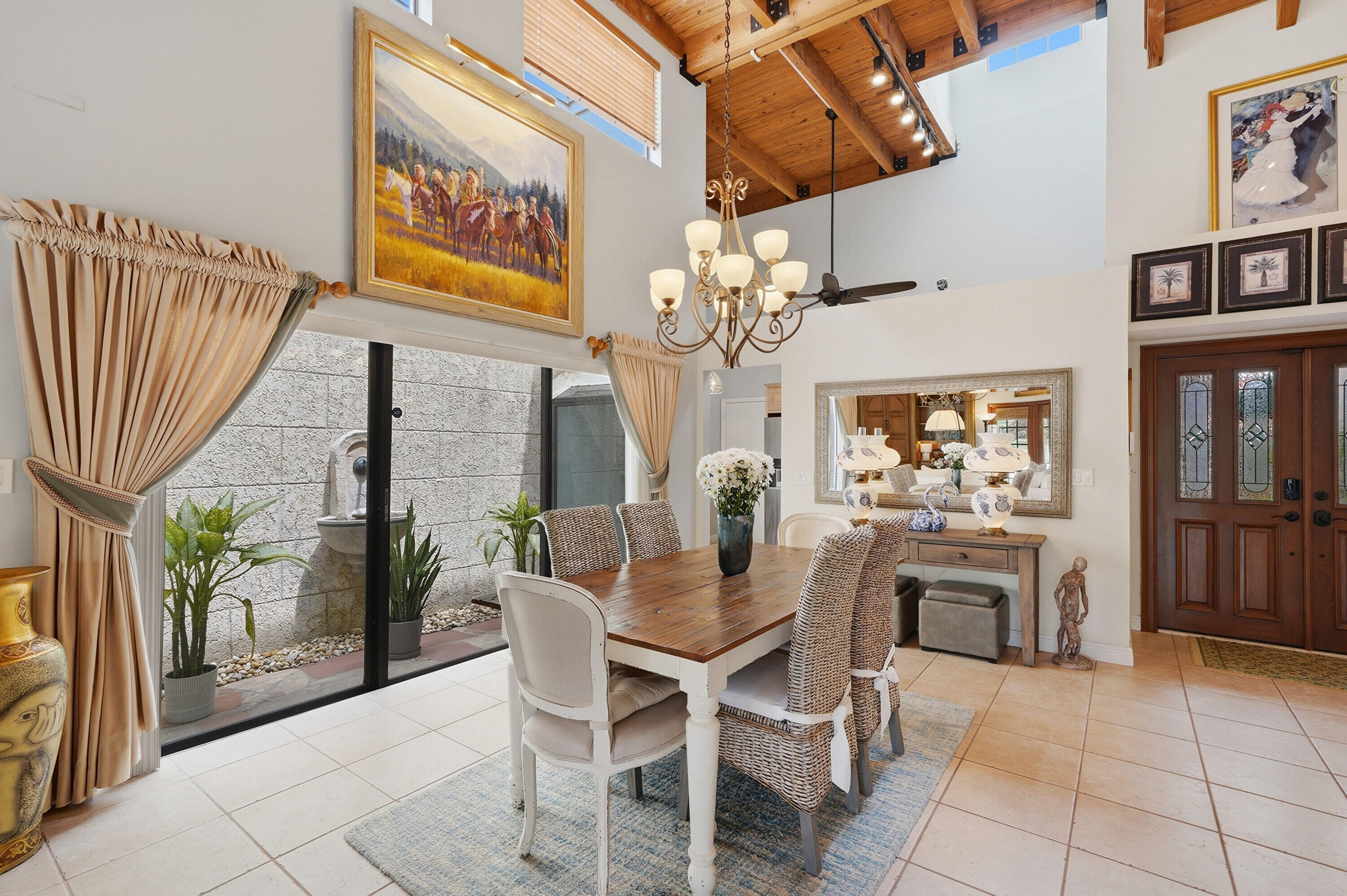 L AMBIANCE OF VIA VERDE - Residential