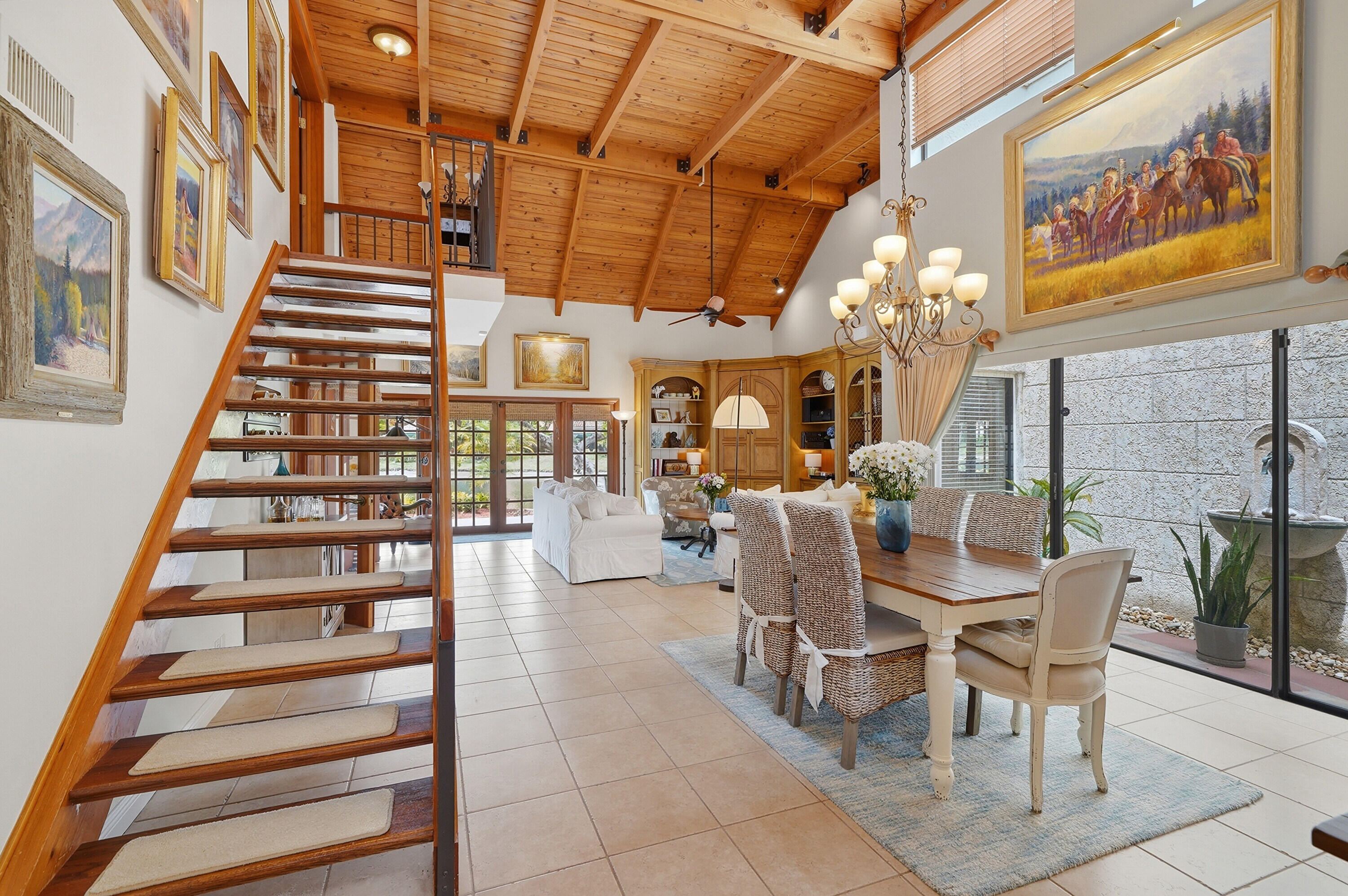 L AMBIANCE OF VIA VERDE - Residential