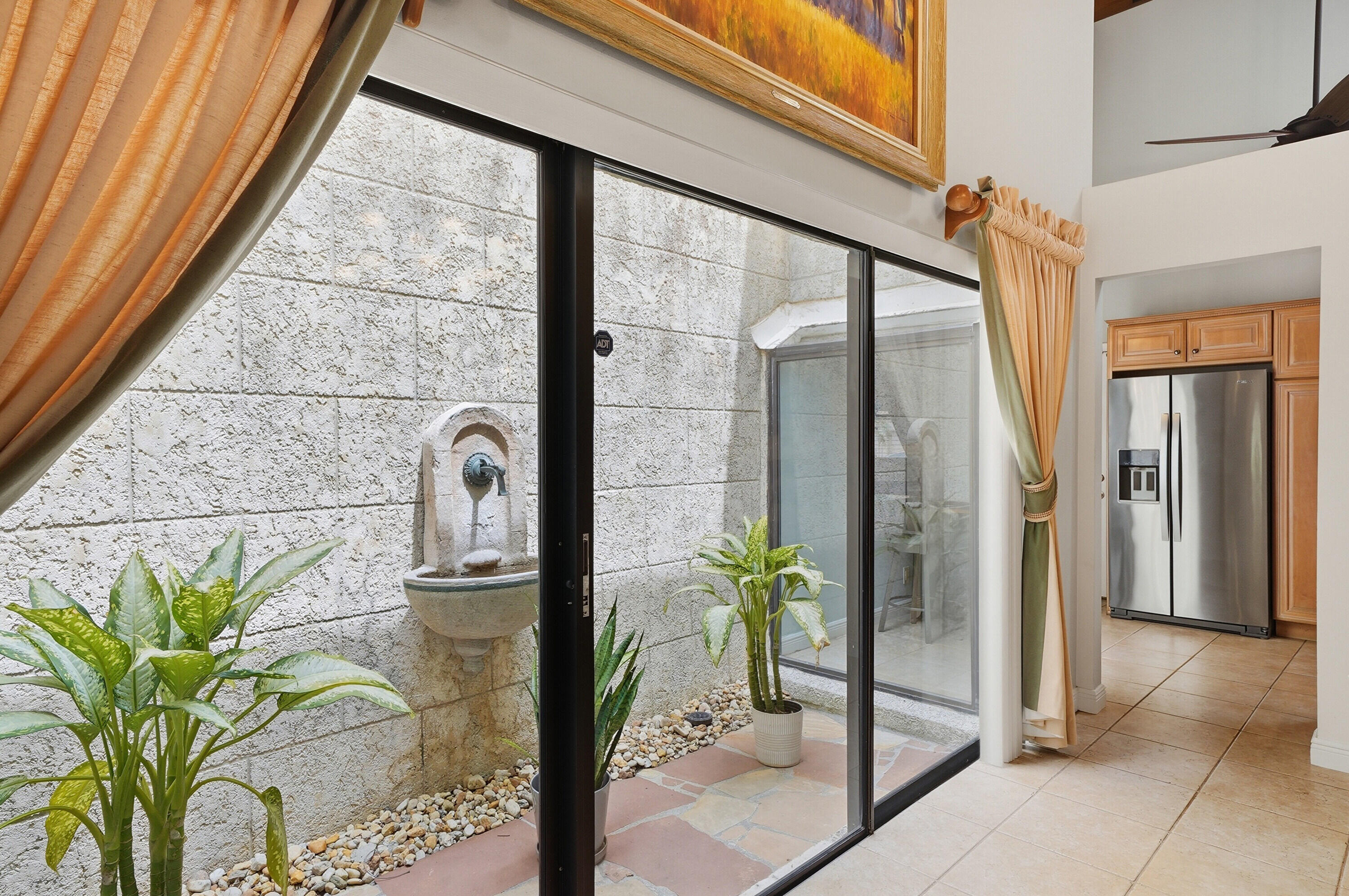 L AMBIANCE OF VIA VERDE - Residential