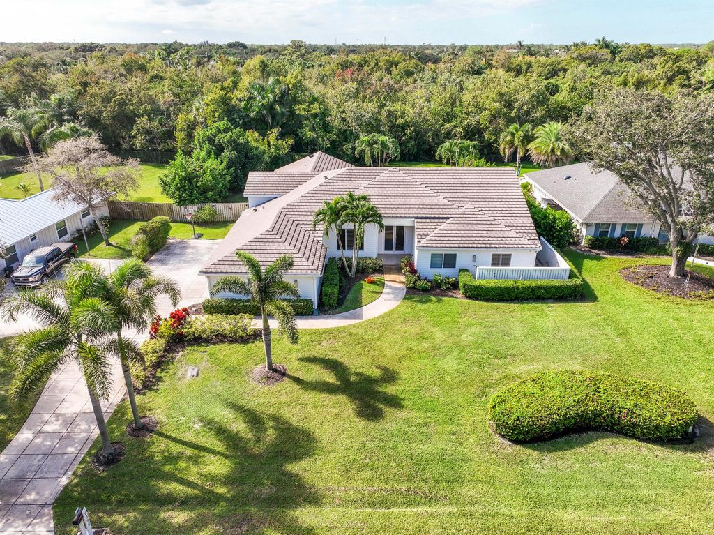 Photo of 6398 Wood Lake Road, Jupiter, FL 33458 (MLS # R11136931)