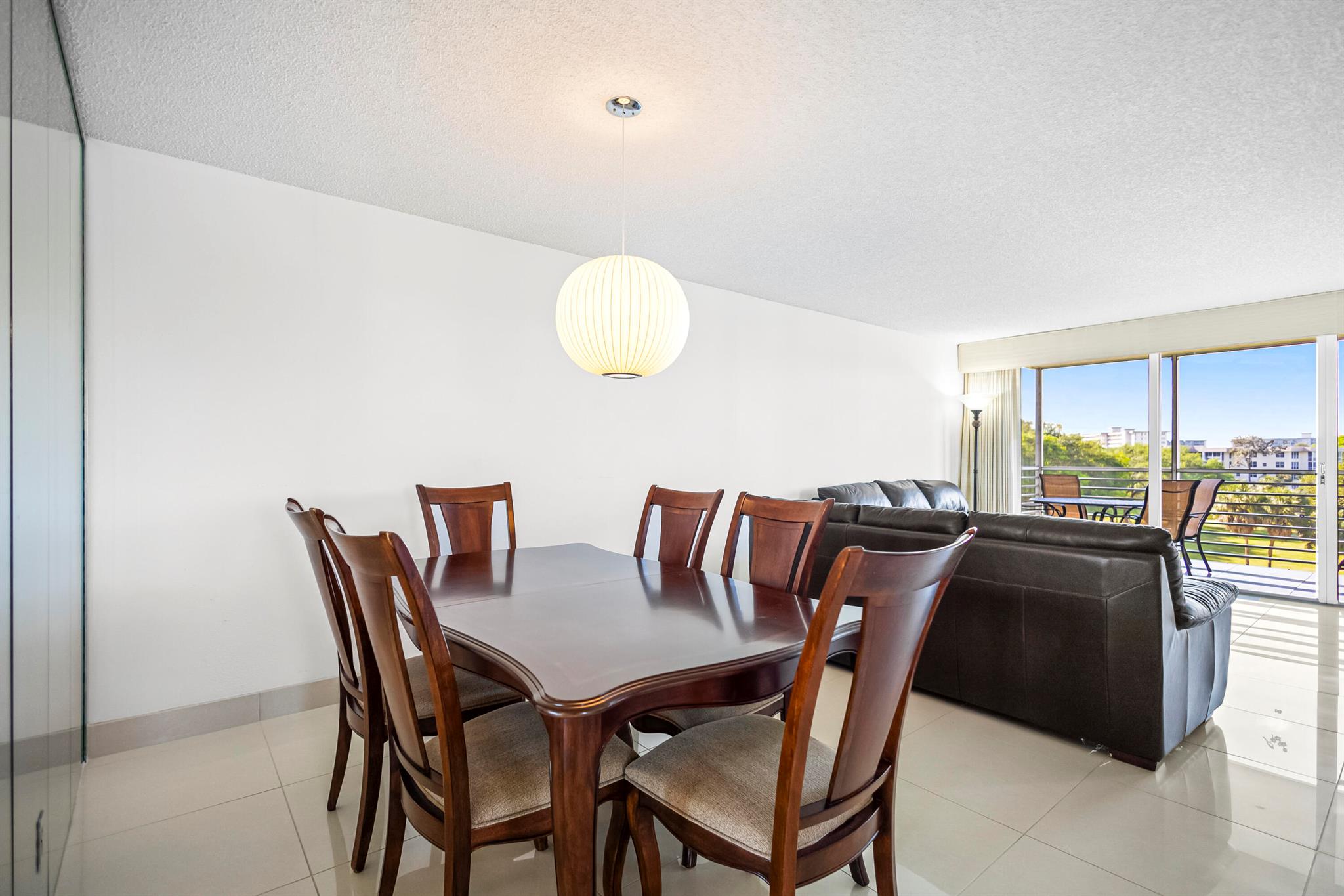 3510 Oaks Way 501