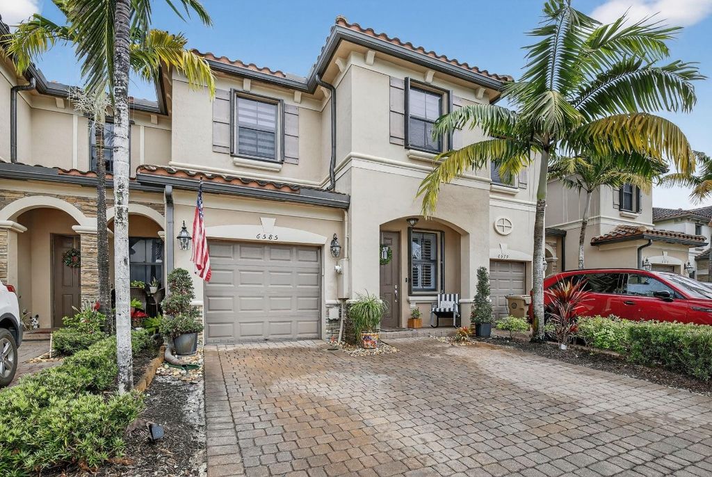 Photo of 6585 N Anise Court, Davie, FL 33314 (MLS # F10547941)