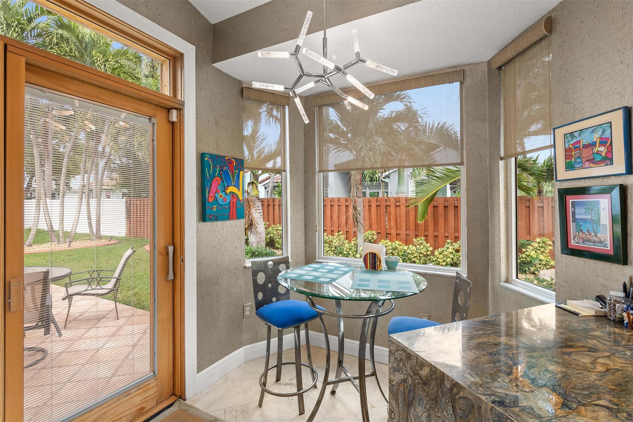 LAKE POINTE ESTATES - Residential