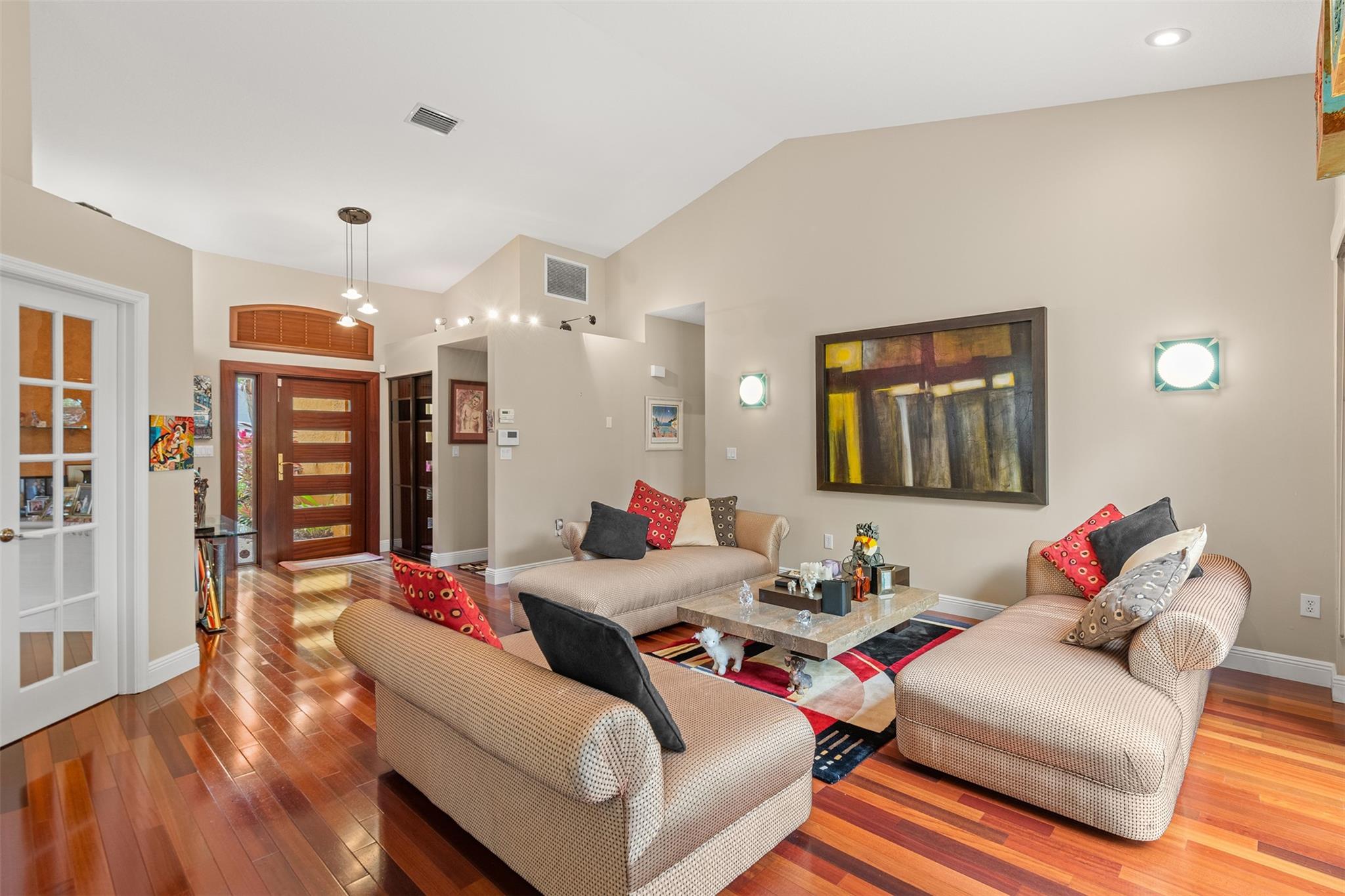 LAKE POINTE ESTATES - Residential